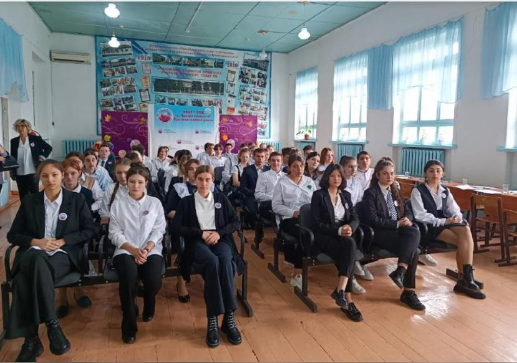 В школе с. Прималкинское прошло выездное занятие проекта "За школу без стрессов"